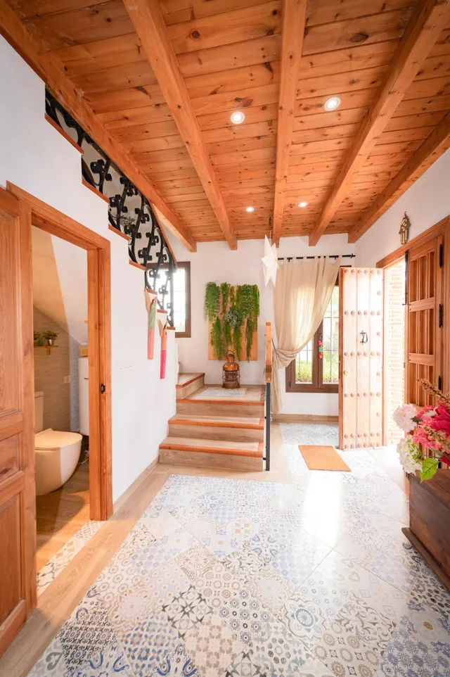 Casa de Campo Reformada en Villanueva de la Concepción: Paz, Elegancia y Vistas Únicas — 45