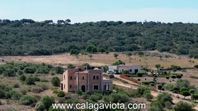 Chalet en construcción a pocos kilómetros de Ses Salines en  - foto 5