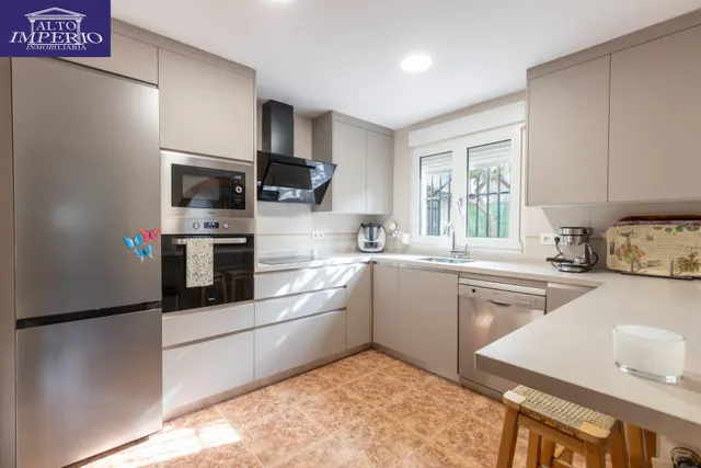 Vivienda Exclusiva en Urbanización Viñas del Rey – Otura — 14