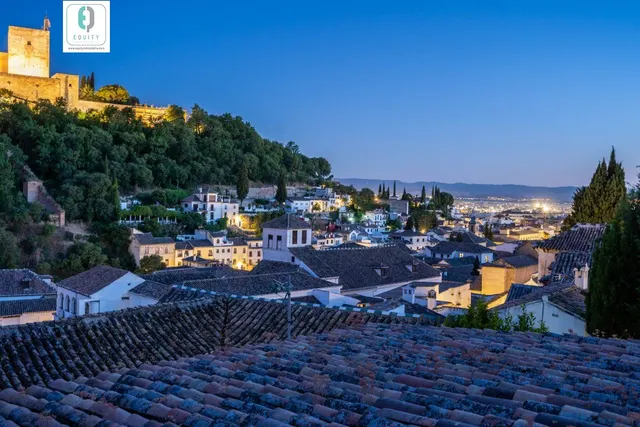 ESPECTACULAR CHALET CON VISTAS ÚNICAS A LA ALHAMBRA — 44