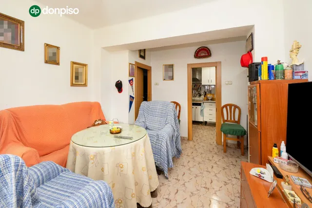 Vivienda en planta baja en el Zaidin. — 7