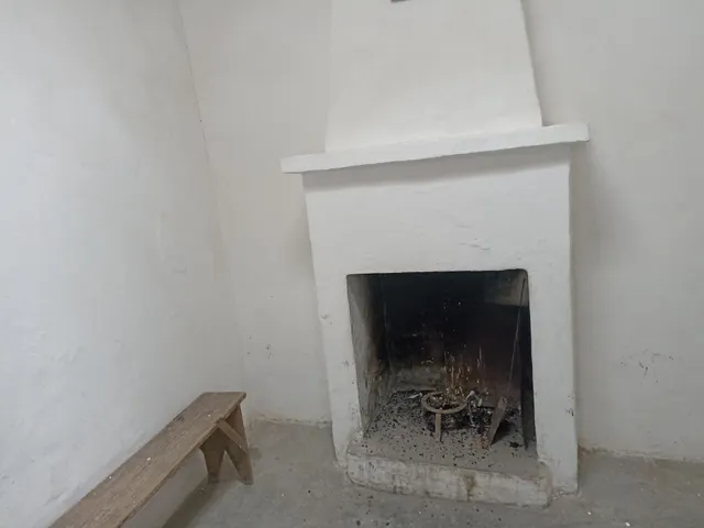 Casa en canjayar zona plaza del ayuntamiento de siete habitaciones trea baños para reformar — 13