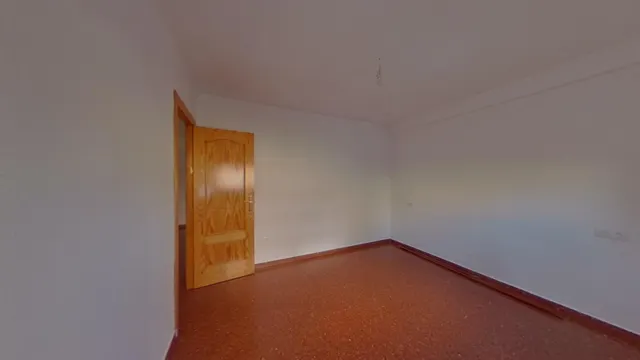 Venta de Piso Sin Posesión en Granada — 13