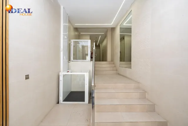 Piso y cochera en venta junto Acera de Darro. — 39
