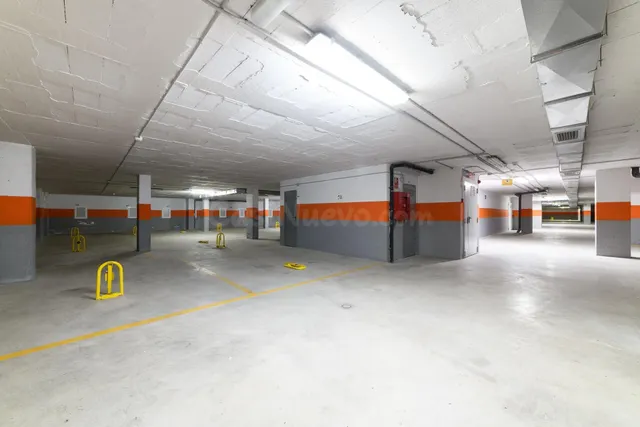 Parking 33m² en venta - SIERRA NEVADA — 2