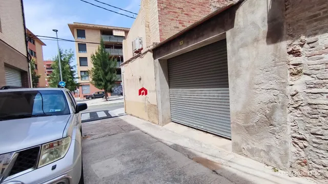En venta solar urbano de 33 m2 en calle Girona 3 de Tortosa - foto 4