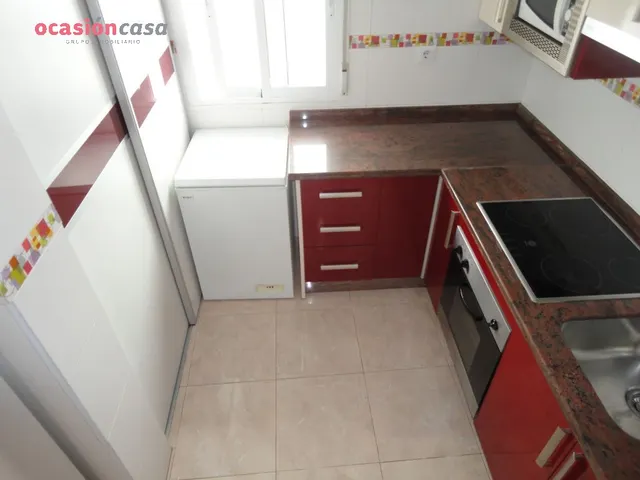 ESTUPENDO PISO REFORMADO ACONDICIONADO PARA ESTUDIANTES, ZONA PLAZA DE TOROS. — 5