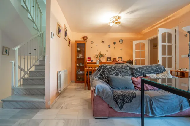 VIVIENDA UNIFAMILIAR ADOSADA EN OGIJARES — 11