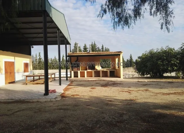 Excelente Finca con caballerizas en El Palmar (Murcia) — 35