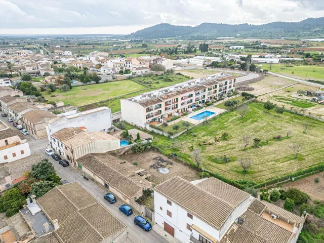 Casa con terreno con opción a desarrollo plurifamiliar - foto 5