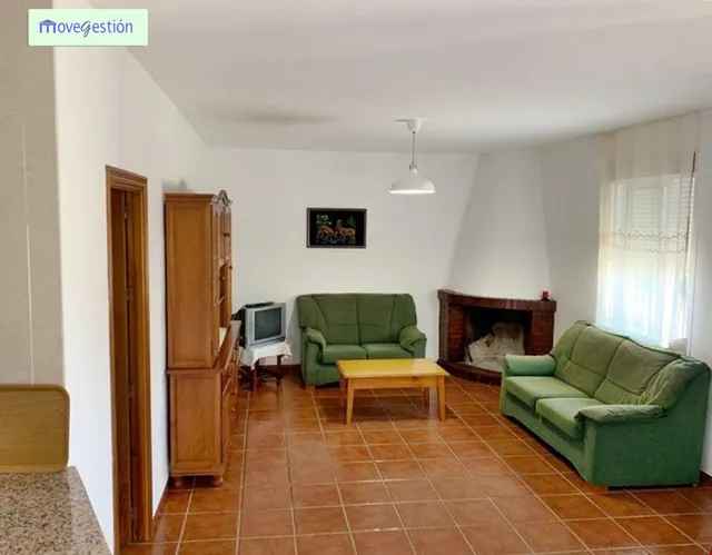 VENTA DE CASA CON TERRENO — 3