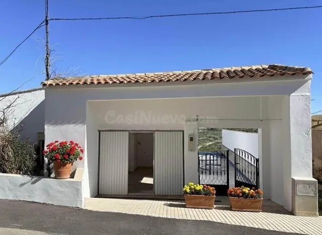 Casa con terreno en Albox -Almería