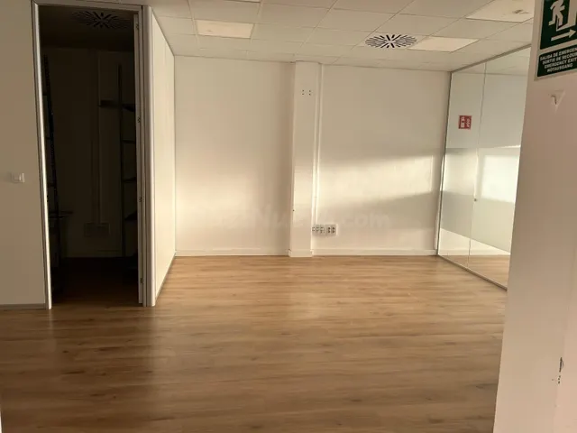 OFICINA POLIGONO SON CASTELLO GRAN VIA ASIMA DIAFANO CON BAÑ - foto 4