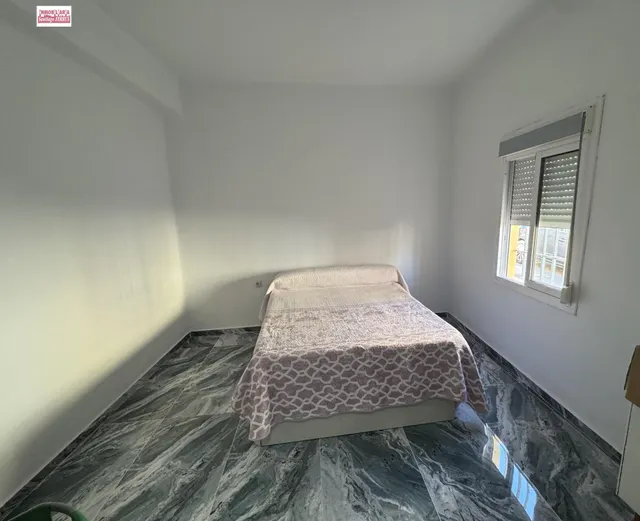 VENTA DE CASA EN BENIFAIO CON ACCESO POR DOS CALLES — 15