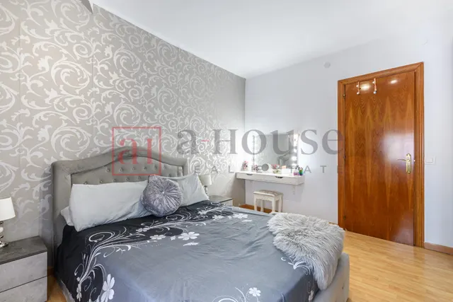 Chalet independiente con terraza y excelente ubicación en el besòs i el maresme — 18