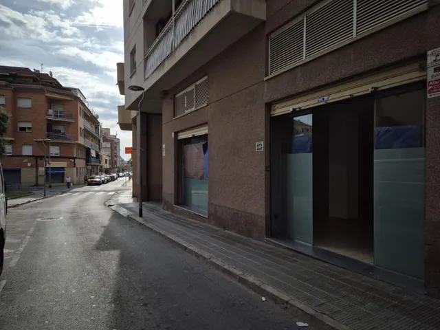 CÉNTRICO LOCAL COMERCIAL DE 94M2 — 9