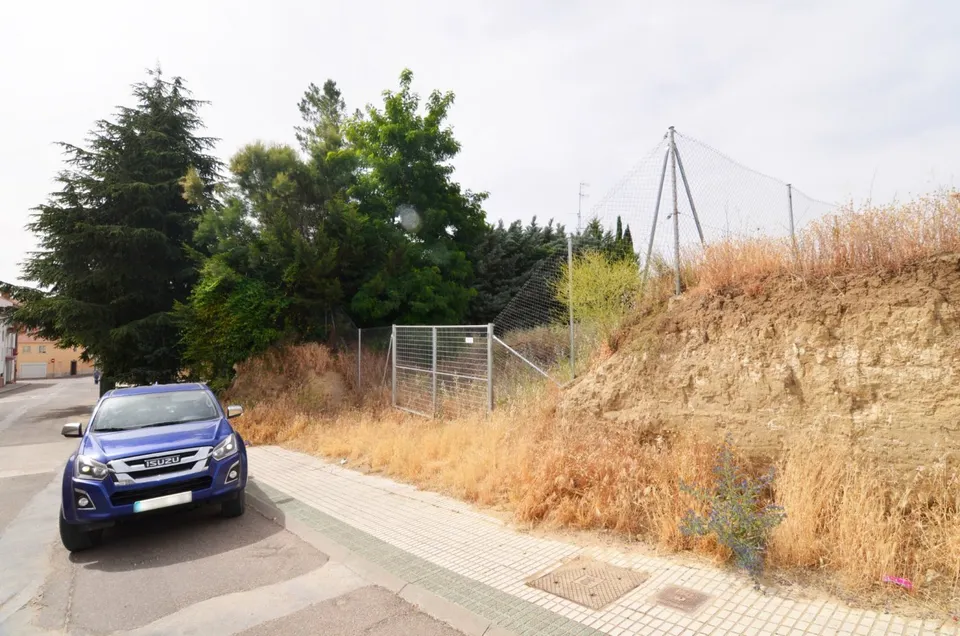 Urbis te ofrece un suelo urbano en venta en San Cristóbal de la Cuesta, Salamanca.