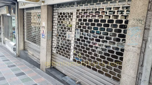 Lonja en venta junto a la Casa Torre y metro de Santurtzi
