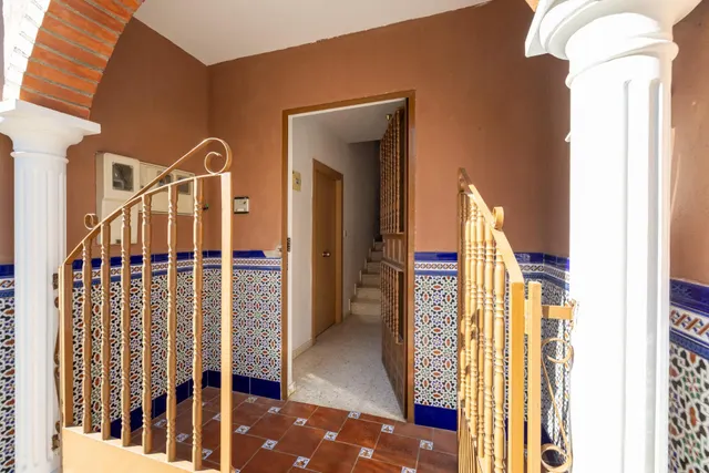 SE VENDE AMPLIO PISO EXTERIOR EN DÚRCAL GRANADA INCLUYE LOCAL — 28
