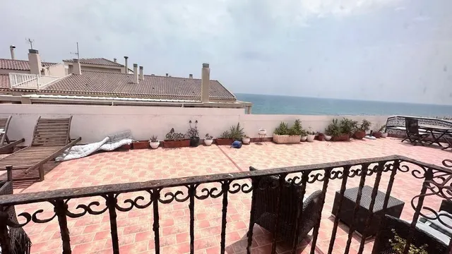 ATICO EN LA MATA CON VISTA DESPEJADAS — 30