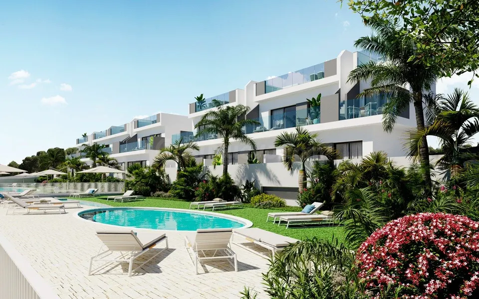 Se vende bungalow de obra nueva en Los Balcones de Torrevieja, Alicante