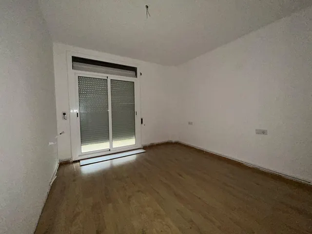 CASA PARA REFORMAR — 12
