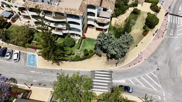 Exclusiva vivienda en Residencial Vista Hermosa | Urbanización Bahía de Marbella — 17
