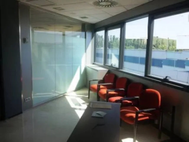 Venta de oficina en Polígono de Agustinos de Pamplona — 11