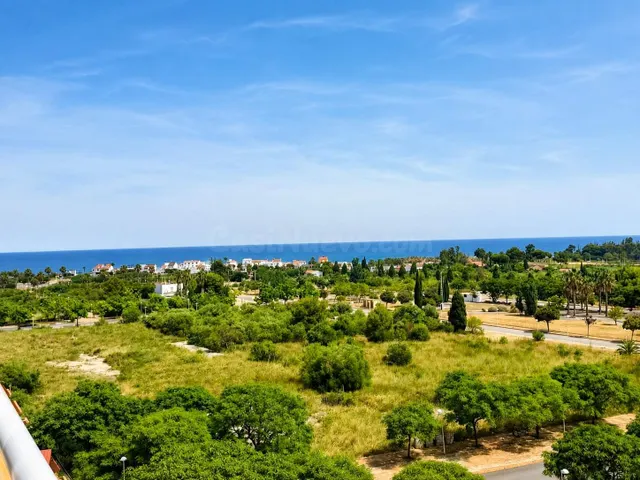 Apartamento con Vistas al Mar en Torre la Sal — 2