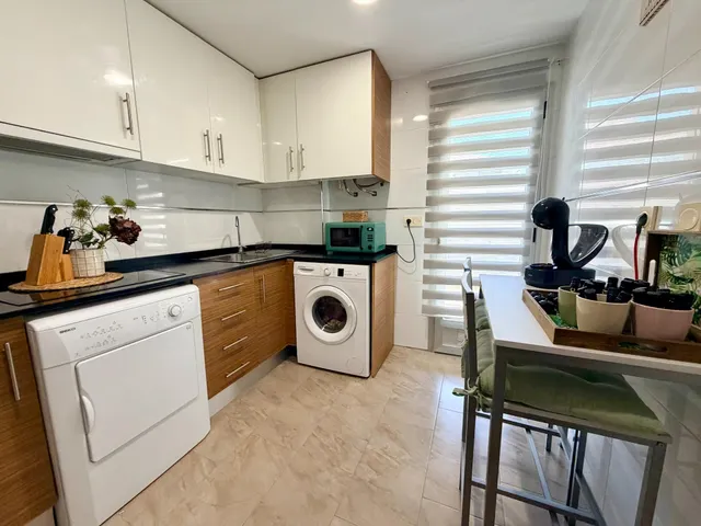 Vivienda reformada con terraza en Aguadulce Norte, piscina comunitaria y lista para entrar a vivir — 10