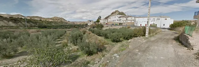 Se vende terreno urbanizable de mas de 1.000m — 2