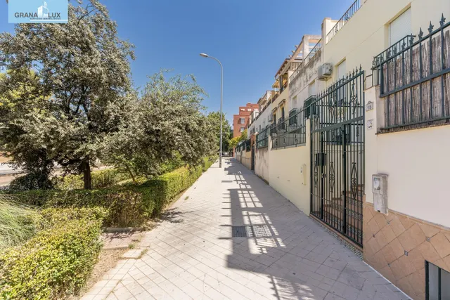 ¡oportunidad! casa junto a estación de autobuses — 44