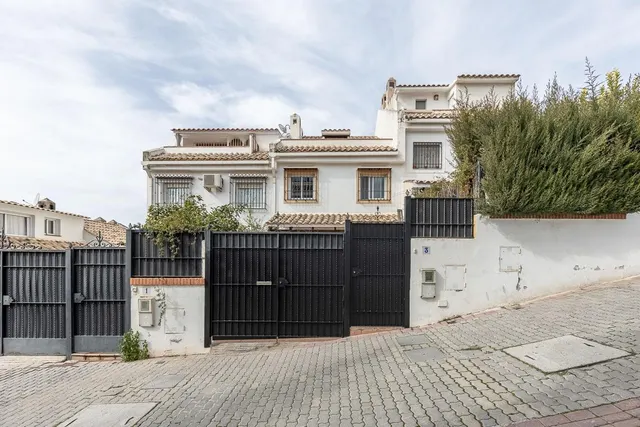 Casa única en Granada capital. — 42