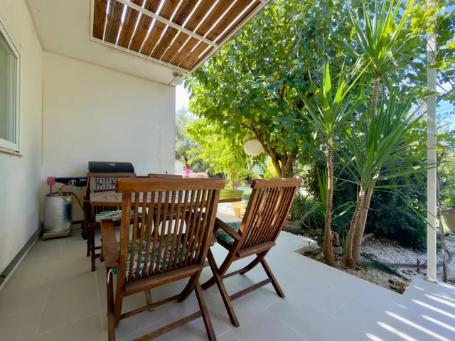 CHALET INDEPENDIENTE CON 3.500 M2 DE PARCELA, PISCINA, VIVIENDA DE INVITADOS Y PISTA DEPORTIVA EN LOS TABLAZOS — 39