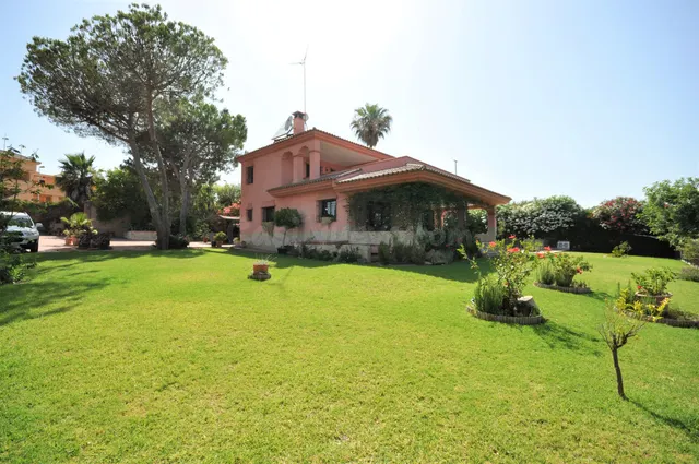 Chalet 4 habitaciones 310m² en venta - Costa Del Sol - foto 3