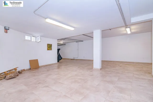 Chalet en venta en la mejor zona de ATARFE — 47