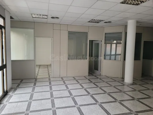 ESTUPENDO LOCAL COMERCIAL EN ALQUILER