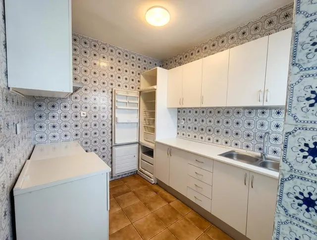 Amplio Piso en Venta en el Centro de Salobreña – Ideal para Vivir o Invertir | DLR00266 — 5