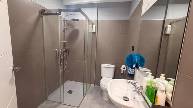 CHALET INDEPENDIENTE EN LOS CONEJOS CON PISCINA, CINCO DORMITORIOS Y AMPLIAS ZONAS DE OCIO — 21