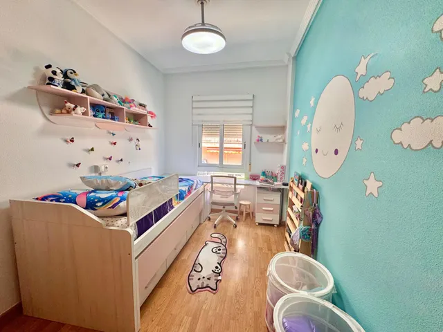 Impresionante Piso Seminuevo en Orihuela, con balcón, muy luminoso.. en zona Espeñetas  ¡Tu Nuevo Hogar Te Espera! — 13