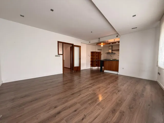 Roses I Piso céntrico con espectacular garaje de 65 m2 y terraza privada con barbacoa — 12