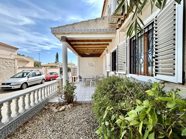 Casa 2 habitaciones 67m² en venta - Playa Flamenca — 25