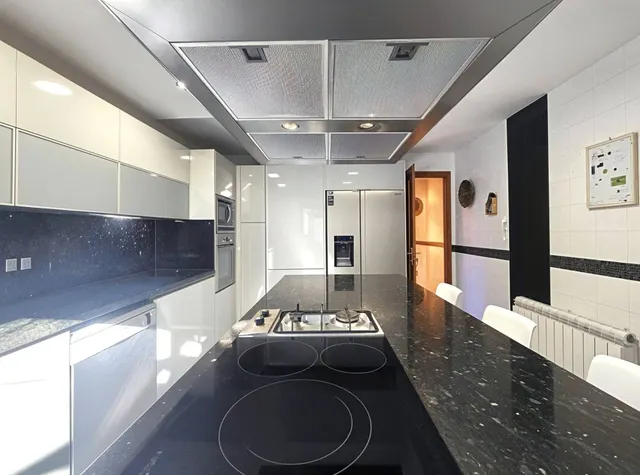 Elegancia y amplitud en Cambrils - LA DORADA - posiblemente la mejor zona residencial frente al mar de la Costa Dorada. — 26