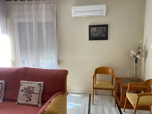 OPORTUNIDAD DE PISO EN PLENO CENTRO DEL PUEBLO TODO EXTERIOR - foto 5