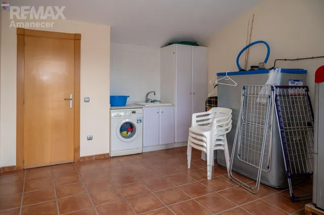 Casa en venta en Alfafara con 562 m2 y gran potencial — 27
