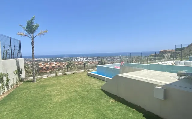 Chalet 5 habitaciones 500m² en venta - Costa del Sol - foto 4