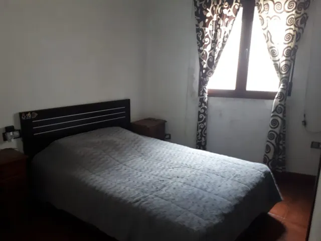 VIVIENDA DE DOS  APARTAMENTOS Y LOCAL EN SERÓN (AMERÍA). — 14