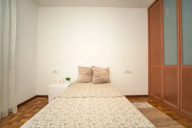 Piso en travesía Bayona 4, Pamplona — 11