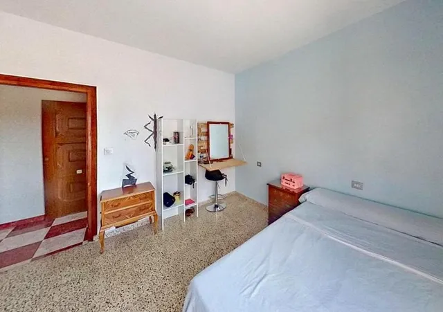 Casa — 18