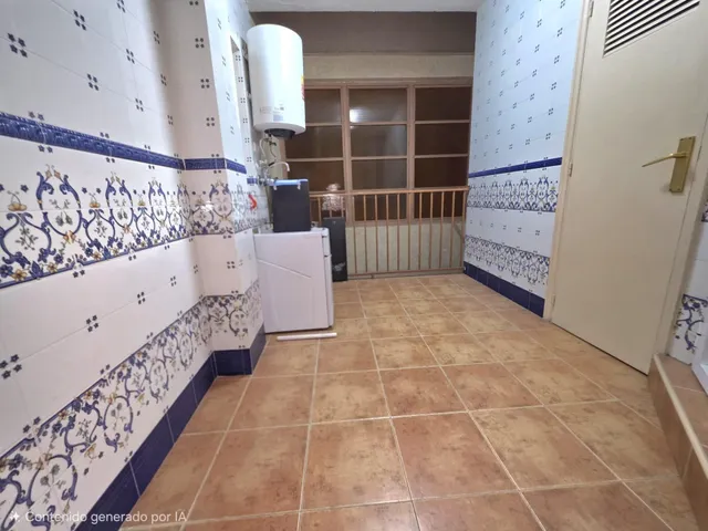 MAGNÍFICO PISO EN EL CENTRO DE ELCHE — 46